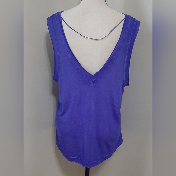 * FINAL SALE* NWOT Free People Movement Henry Sleeveless V-Neck Tank Top PTP 21" - Picture 5 of 5